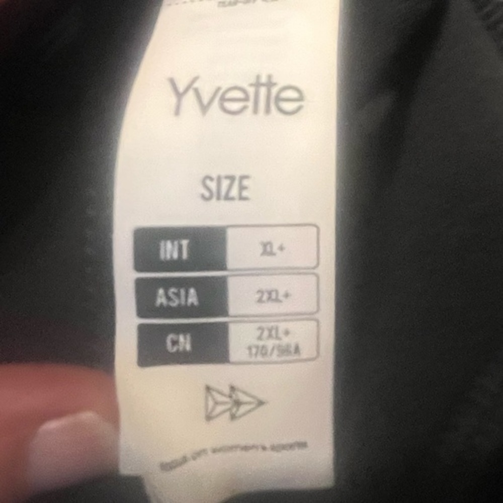 NWT Yvette Sports Bra Criss Cross Back Running Bra for Plus Size Sz XL+ - Picture 8 of 11